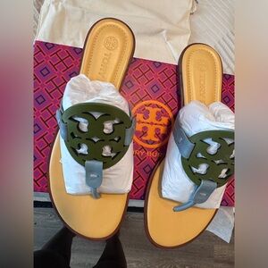 Tory burch miller size 8